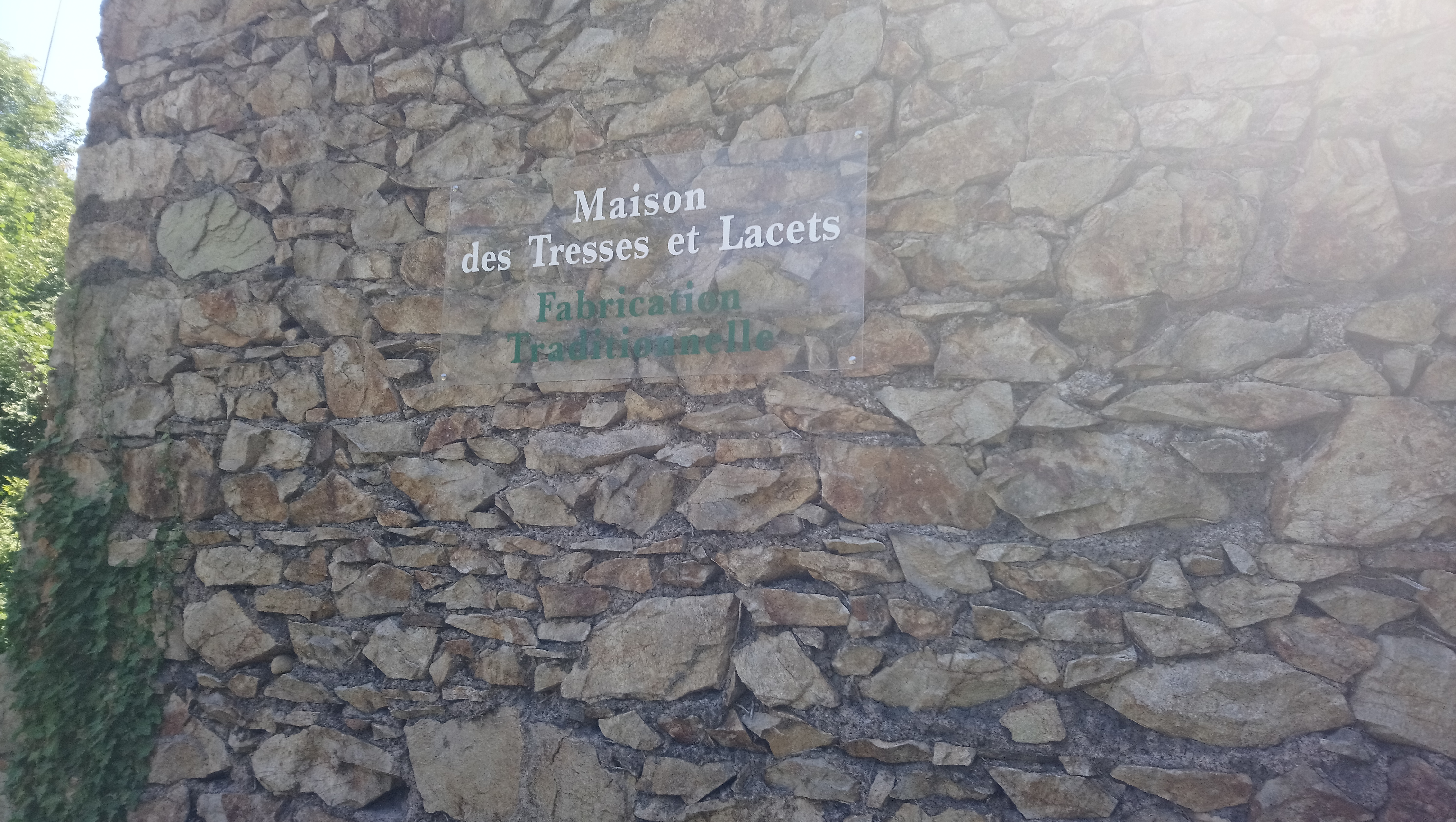 Maison des Traces et Lacets 8, photo by Amanda Jane Textiles