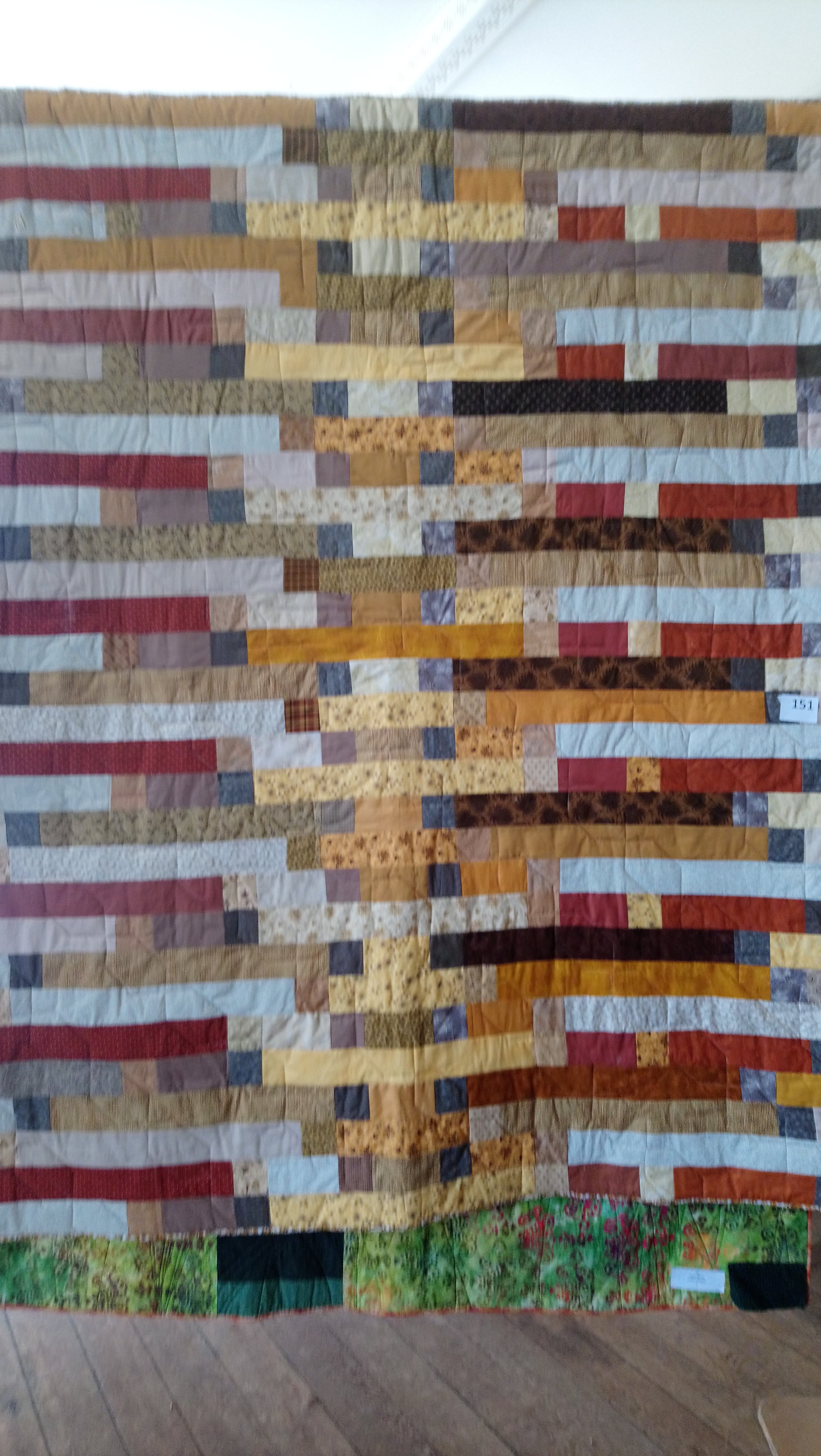 Copper and Gold quilt by Amanda Jane Textiles