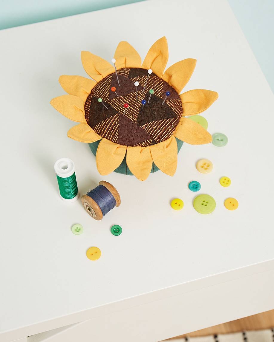 Sunflower pincushion magazine photo