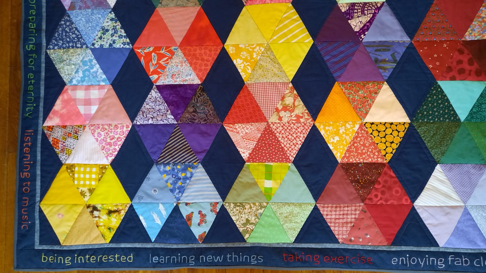 'Threaded friendship' quilt by Felicity Higginson, Alison Moore and Amanda Ogden