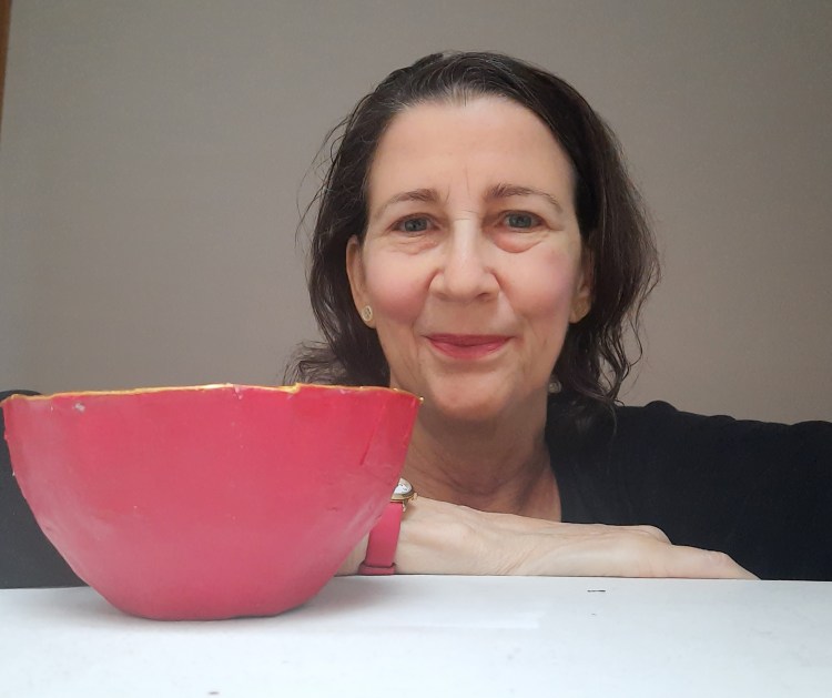 Red and gold papier-mache bowl - illustratiing a course from Amanda Jane Ogden