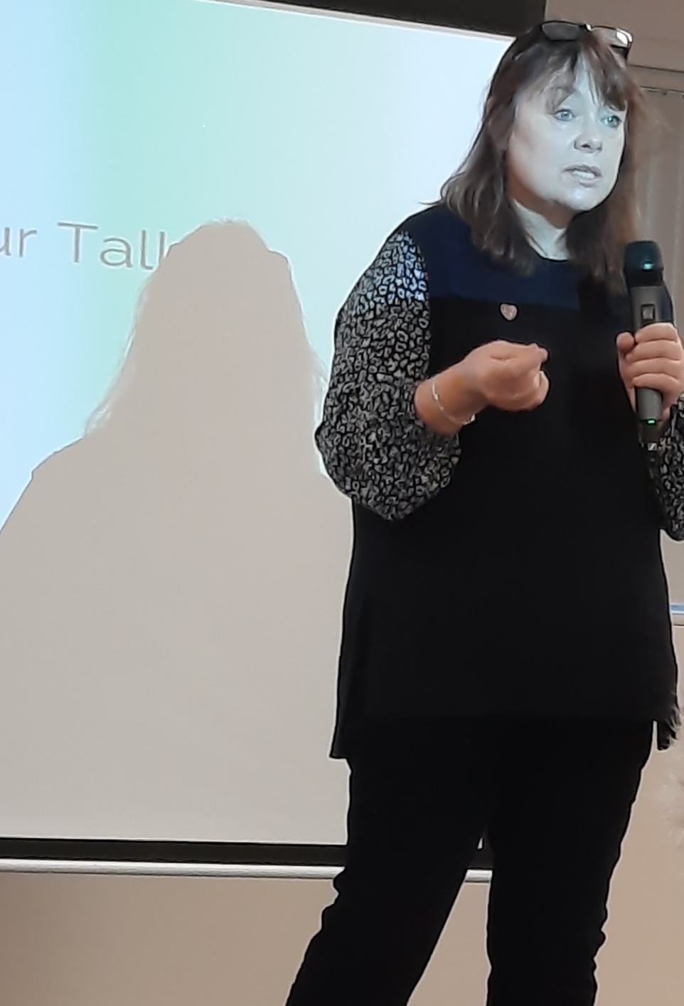 Gill Towell speaking at the QGBI Regional Day in Chichester