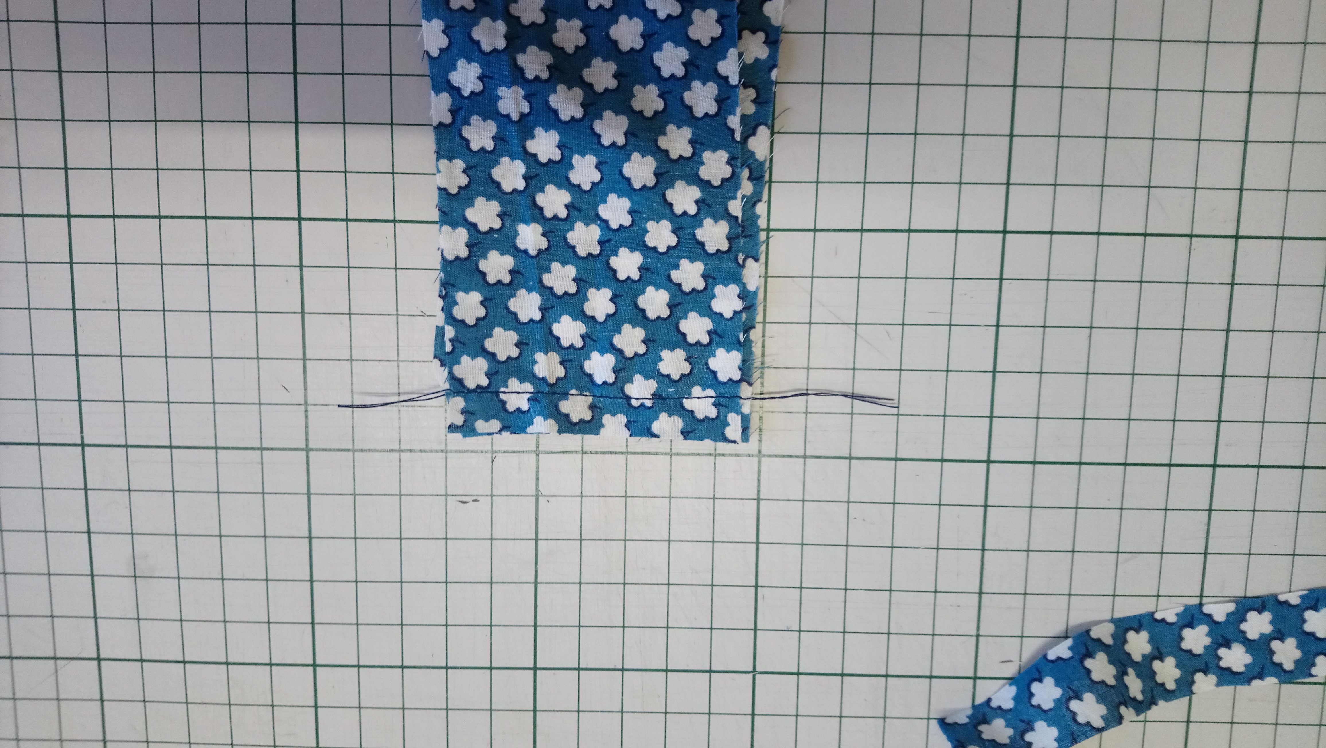 Joining the ends of binding strips