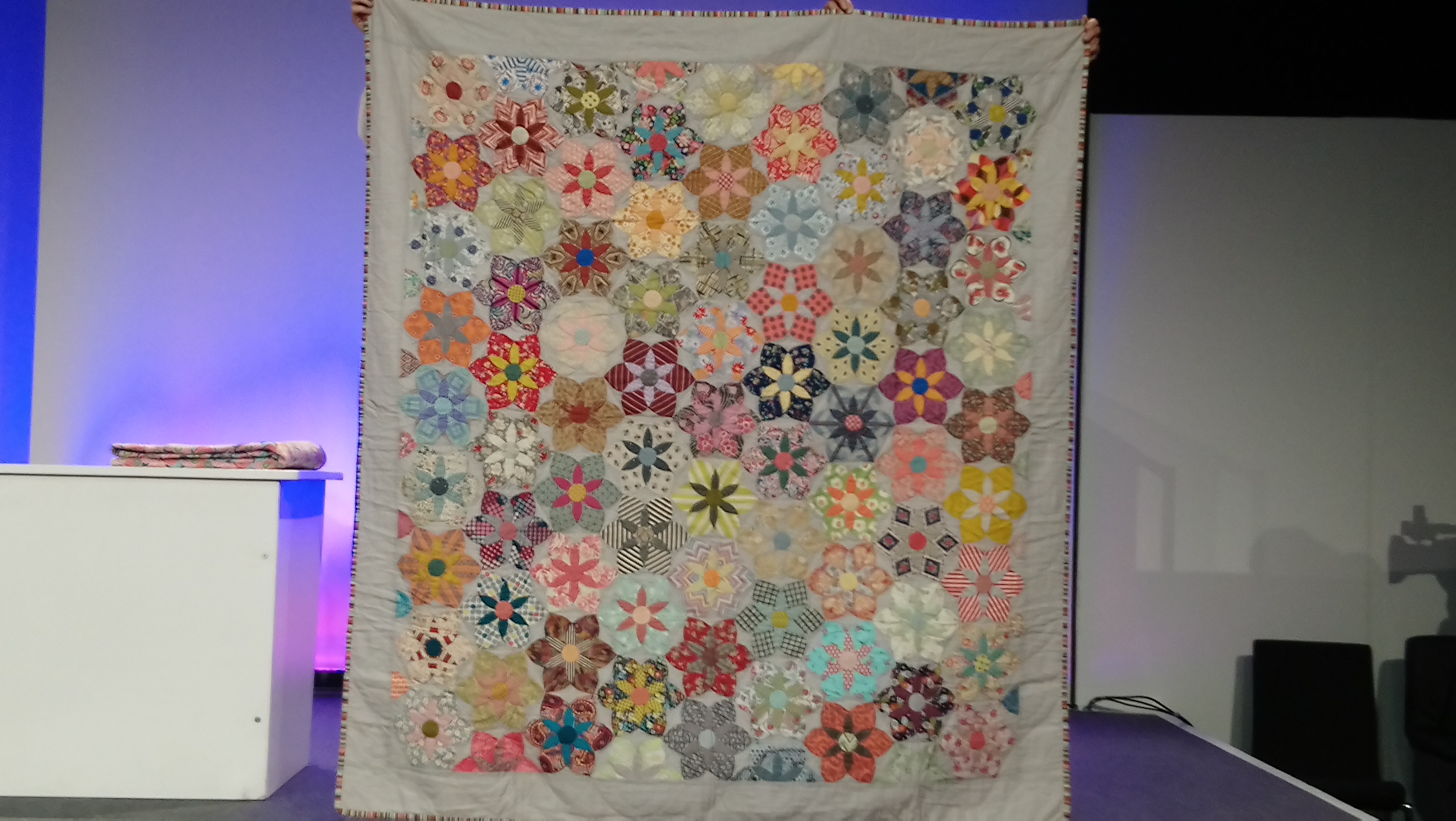 Jen Kingswell, Bring me flowers