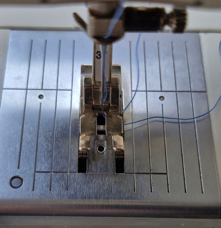 Bernina foot number 37, quarter-inch foot